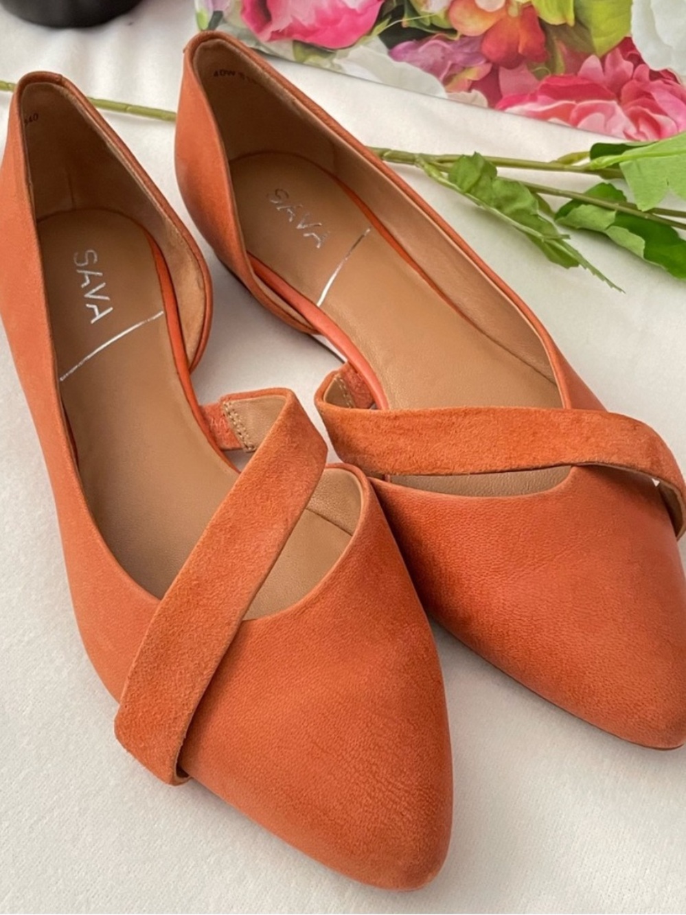 NWOT SAVA Women Coral Leather Lennox Pointed-Toe Slip-On Memory Foam Flats EU 36
